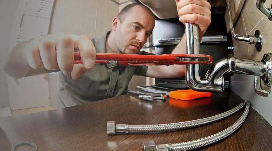 Expert burst pipe repair services in Madrid, IA